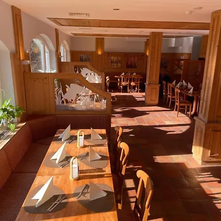 Am Rugard Bergen Auf Rugen