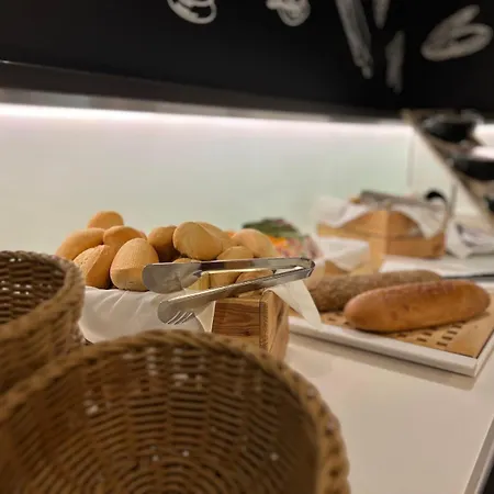 فندق آم روغارد بيرغن أوف روغن