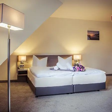 Am Rugard Hotel 3*